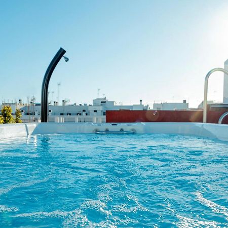 Aparthotel Luz De Gades - Suites Spa Gym - Adults Only กาดิซ ภายนอก รูปภาพ