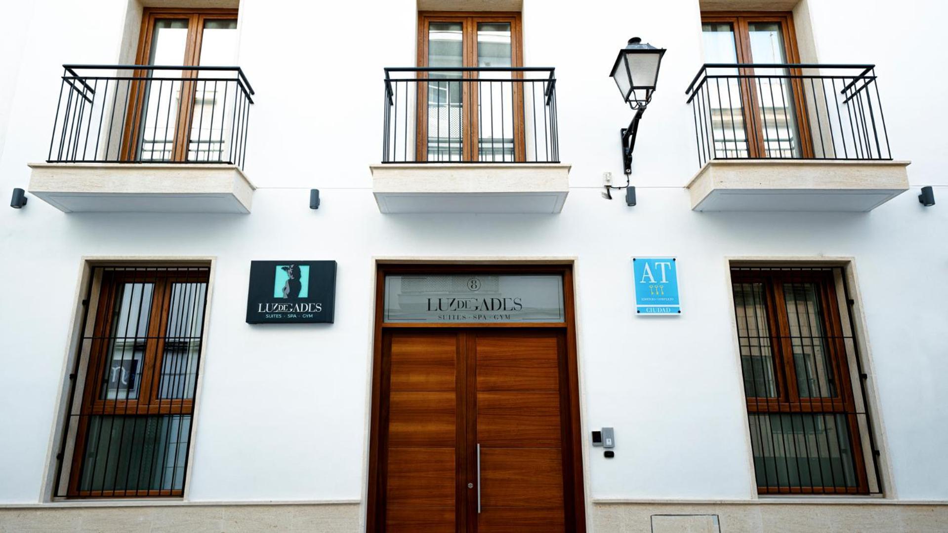 Aparthotel Luz De Gades - Suites Spa Gym - Adults Only กาดิซ ภายนอก รูปภาพ