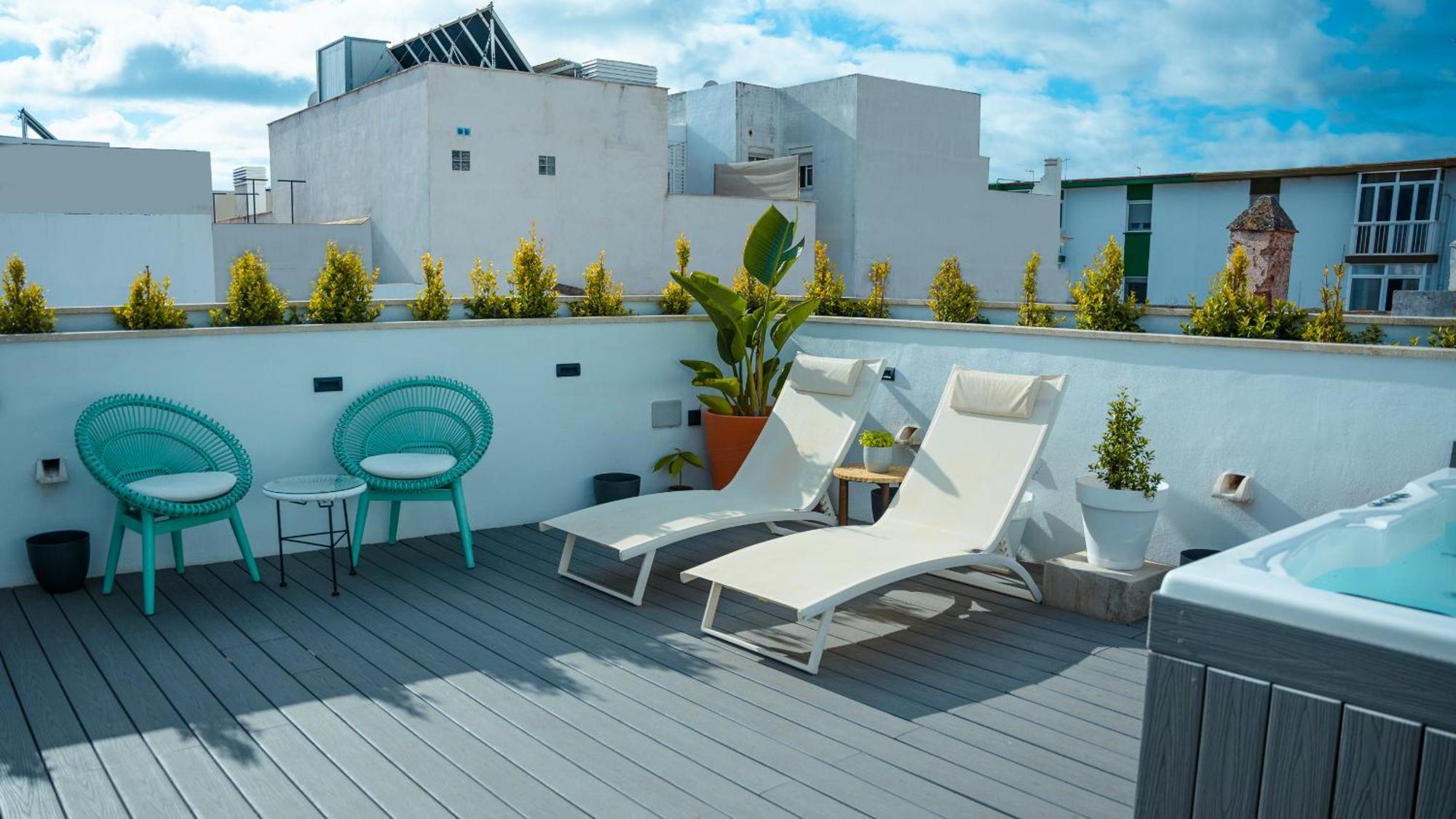 Aparthotel Luz De Gades - Suites Spa Gym - Adults Only กาดิซ ภายนอก รูปภาพ